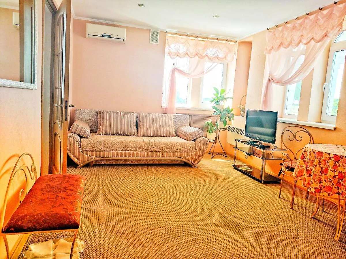 Cozydine Aparthotel Kyiv